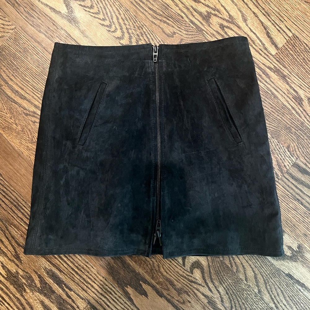 Blank NYC suede skirt